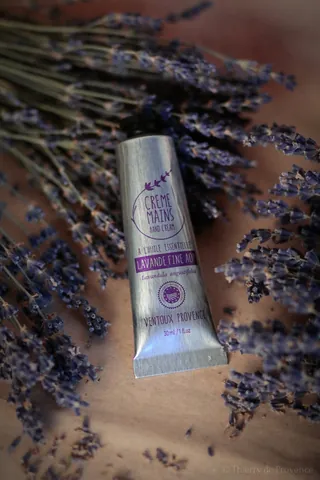 Pikkukuva: Laventeli ja shea käsivoide 30 ml