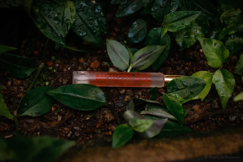 Monoï roll-on hyttyskarkote 10 ml